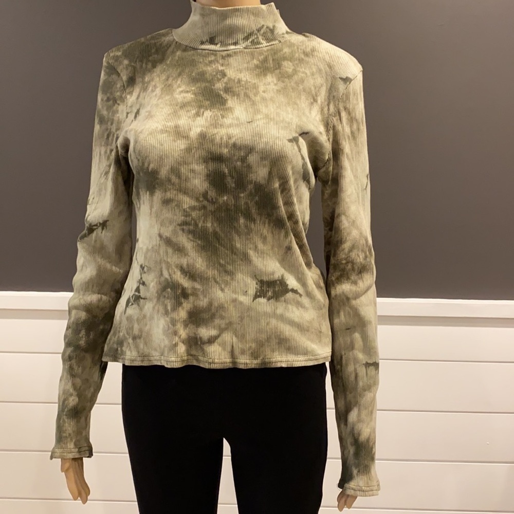 Long sleeve shirt new